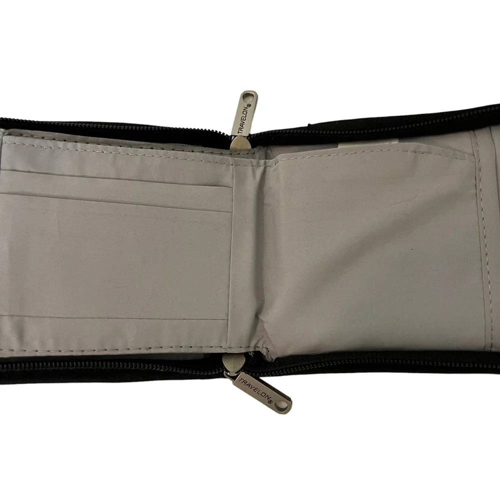 Travelon hidden flaws minor